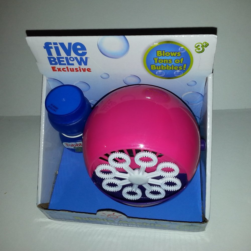 Bubble Blower Penguin Machine Kids Birthday PARTY TOYS